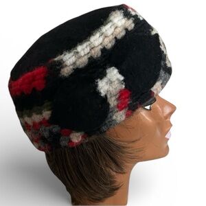 Creativa Made In Italy Wool Blend Crochet Dome Winter Hat Black Red and White
